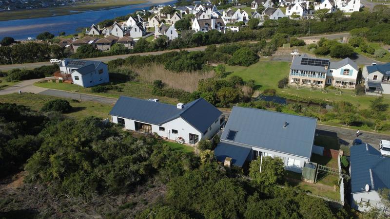4 Bedroom Property for Sale in Stilbaai Wes Western Cape